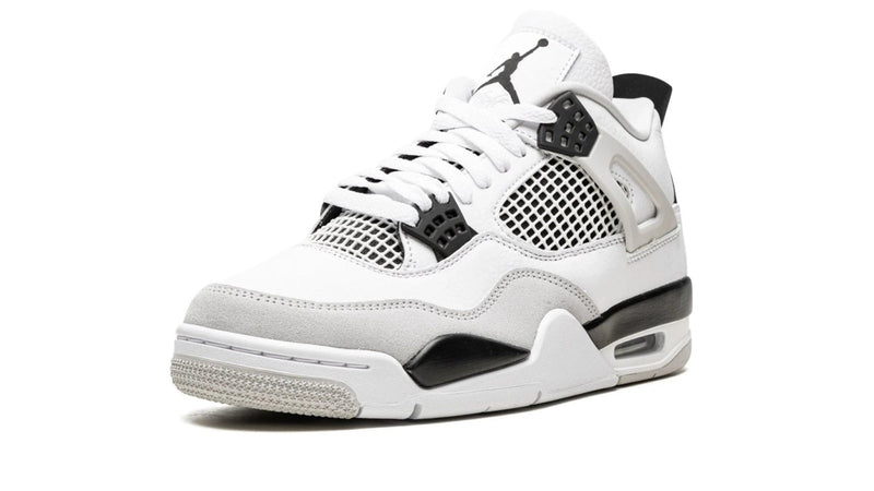 Air Jordan 4 Retro – Military Black