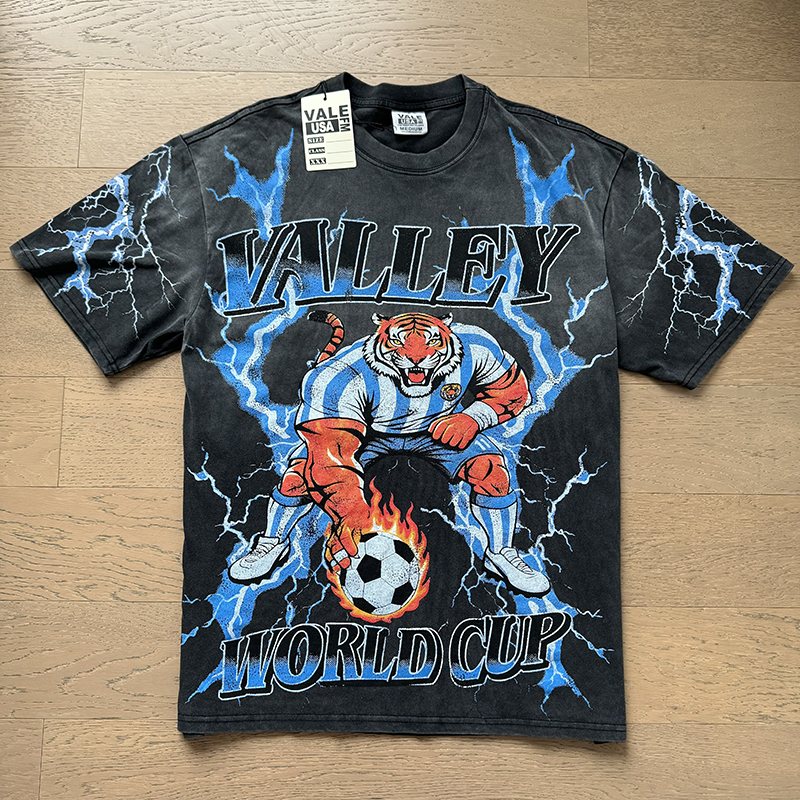 VALE USA World Cup Soccer Tiger Graphic T-Shirt