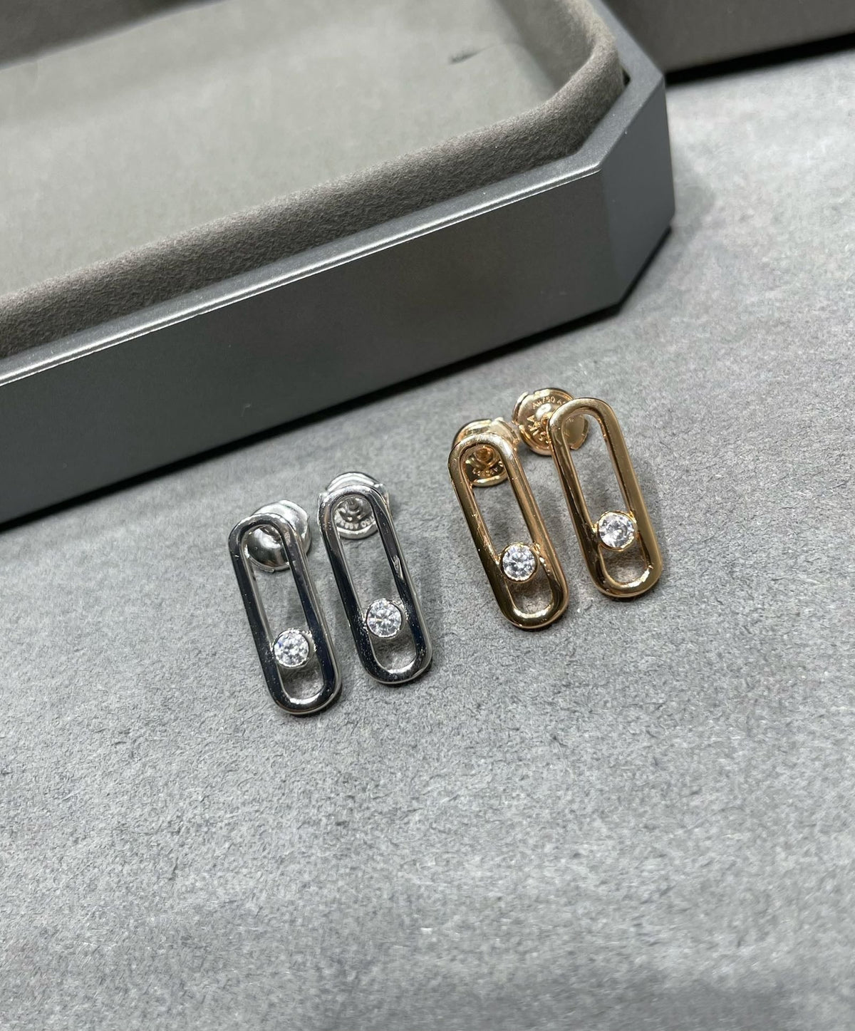 MESSIKA MOVE UNO SMALL 1 DIAMOND EARRINGS
